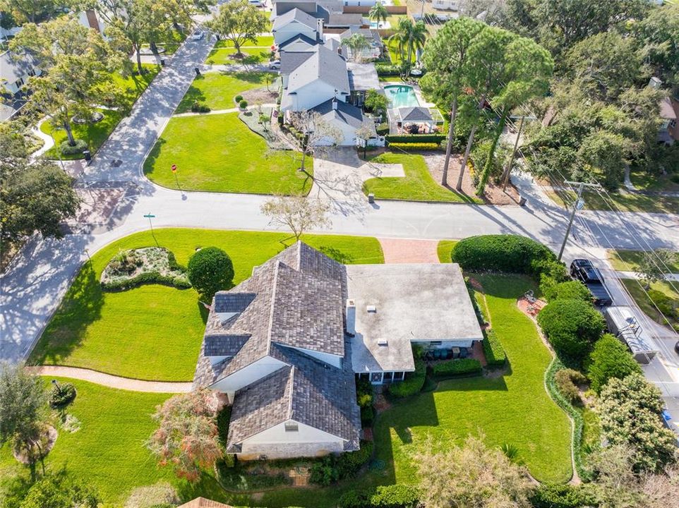 En Venta: $659,000 (4 camas, 2 baños, 2384 Pies cuadrados)