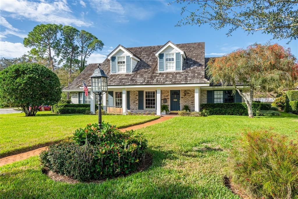 En Venta: $659,000 (4 camas, 2 baños, 2384 Pies cuadrados)