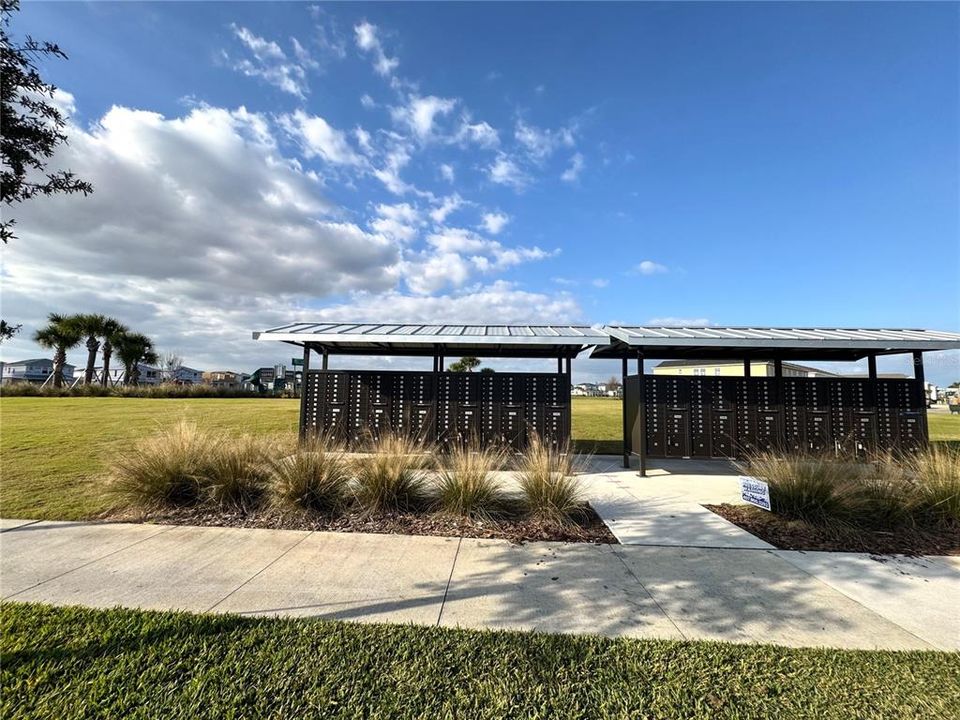 For Rent: $2,600 (3 beds, 2 baths, 1683 Square Feet)