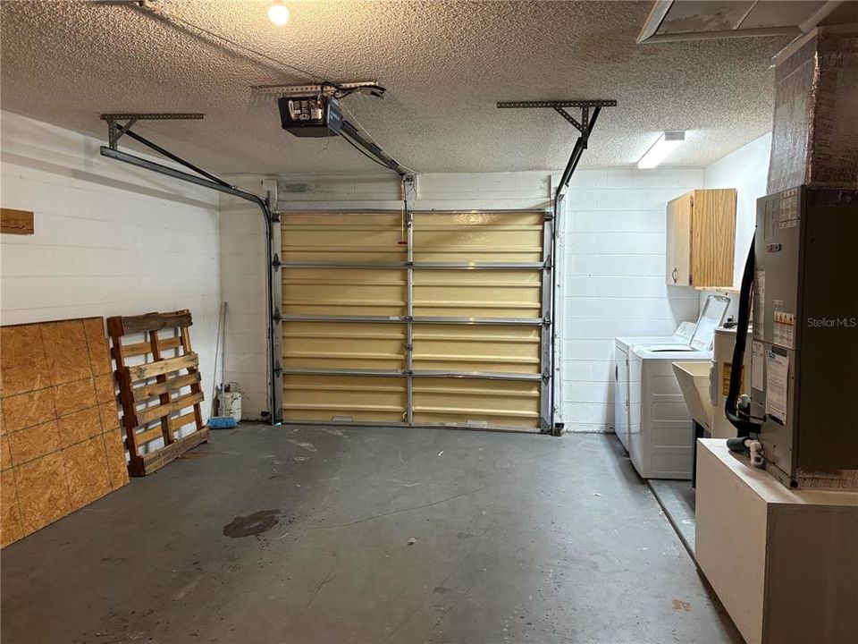 For Rent: $1,700 (2 beds, 2 baths, 1617 Square Feet)