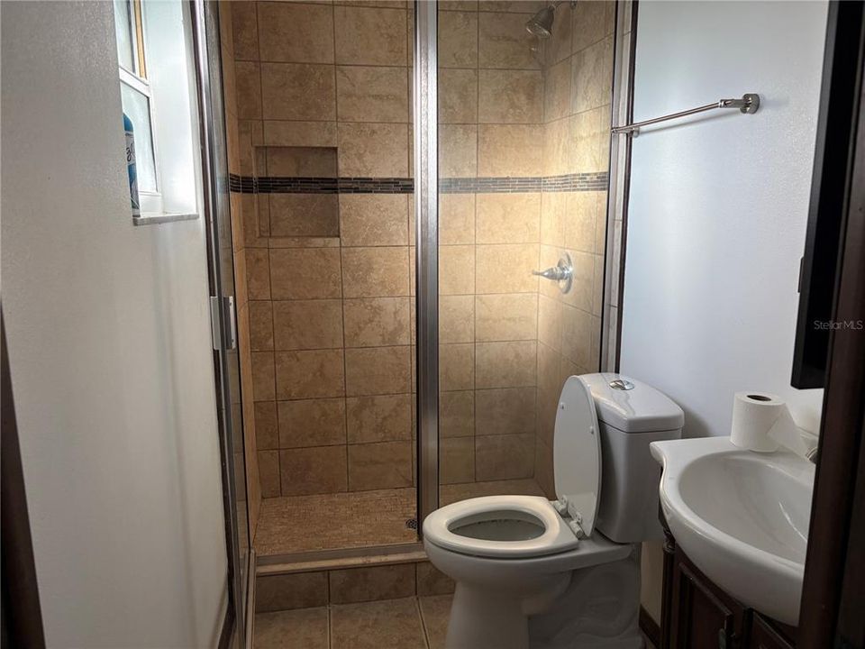 For Rent: $1,700 (2 beds, 2 baths, 1617 Square Feet)