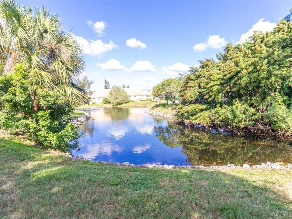 На продажу: $278,000 (3 спален, 2 ванн, 1945 Квадратных фут)