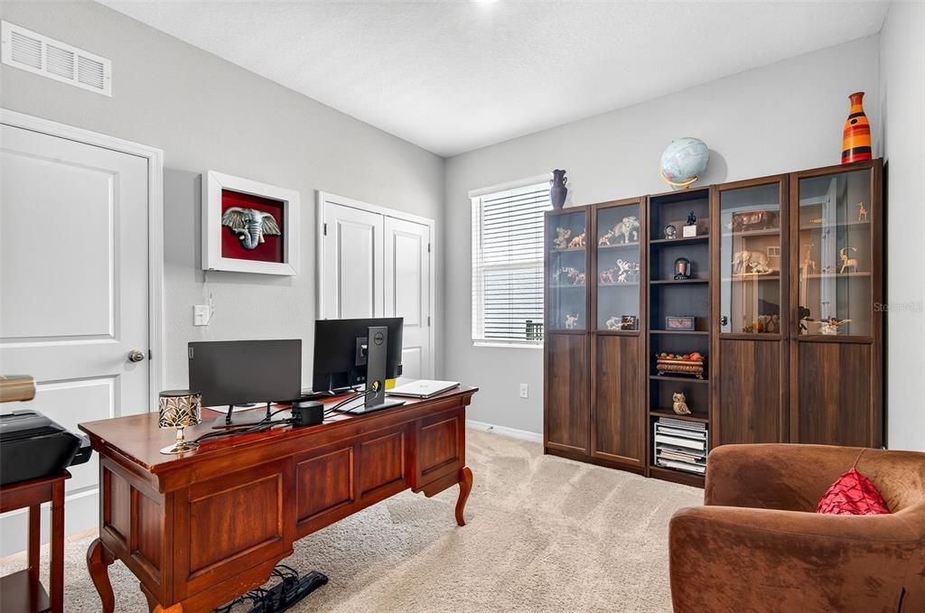 For Sale: $439,900 (4 beds, 2 baths, 2037 Square Feet)