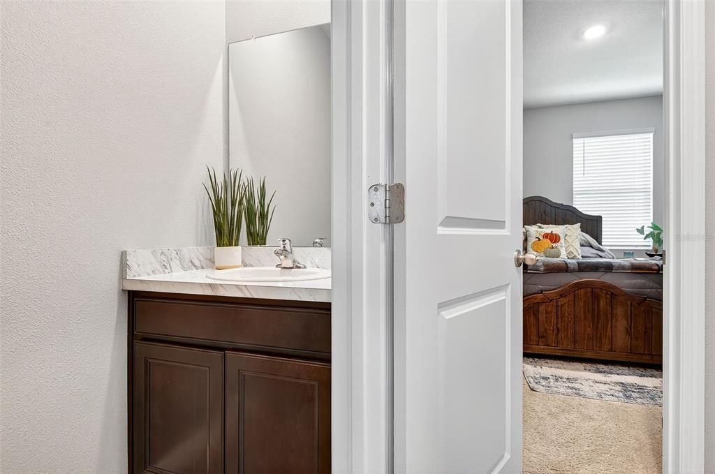 For Sale: $439,900 (4 beds, 2 baths, 2037 Square Feet)