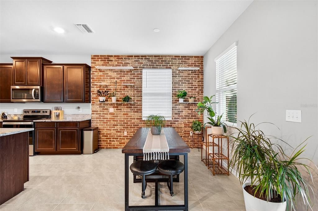 For Sale: $439,900 (4 beds, 2 baths, 2037 Square Feet)