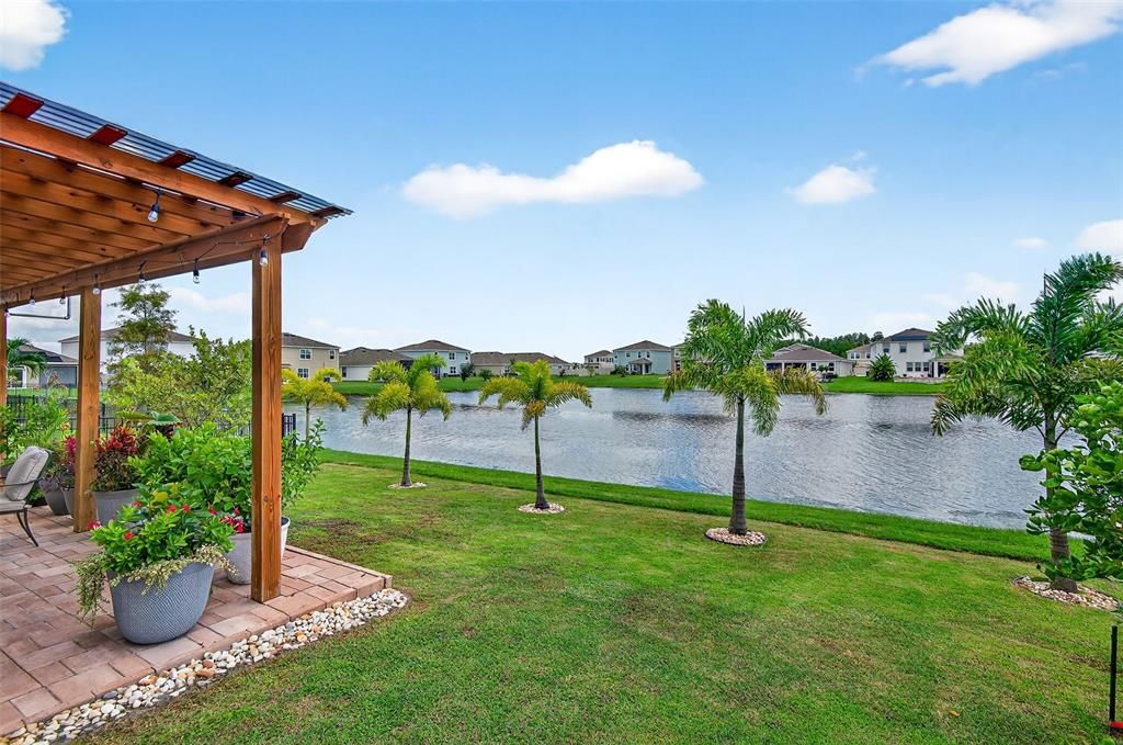 For Sale: $439,900 (4 beds, 2 baths, 2037 Square Feet)