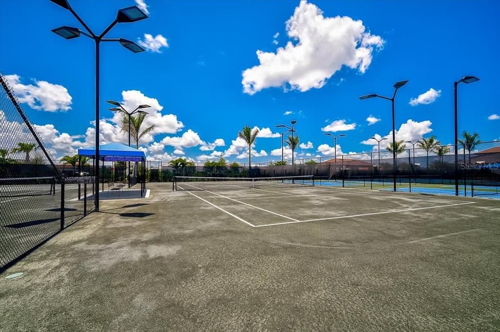 待售: $949,900 (3 贝兹, 3 浴室, 2567 平方英尺)