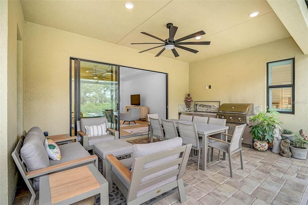 待售: $949,900 (3 贝兹, 3 浴室, 2567 平方英尺)