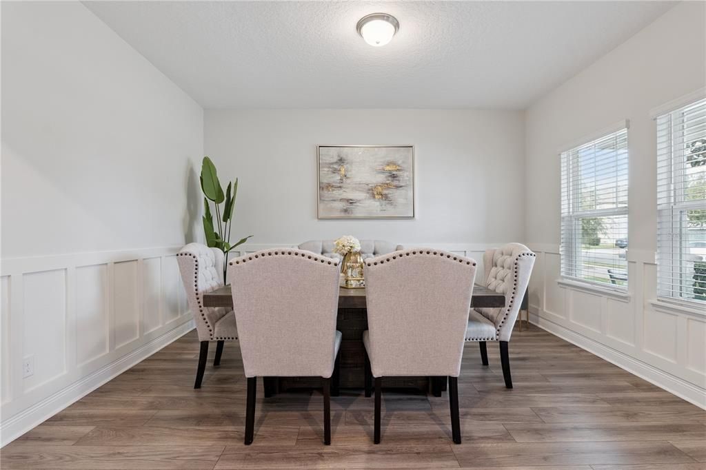 For Sale: $675,000 (5 beds, 4 baths, 3141 Square Feet)