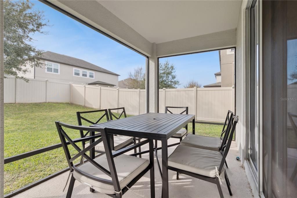 For Sale: $675,000 (5 beds, 4 baths, 3141 Square Feet)