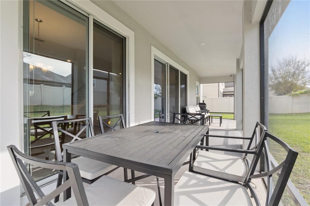 For Sale: $675,000 (5 beds, 4 baths, 3141 Square Feet)