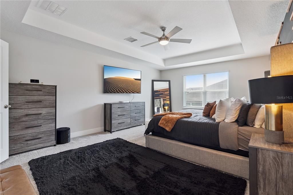 For Sale: $675,000 (5 beds, 4 baths, 3141 Square Feet)