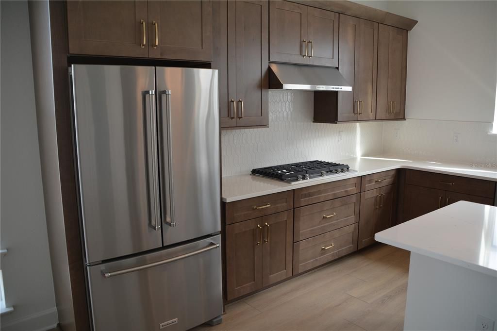 For Rent: $3,700 (3 beds, 3 baths, 1753 Square Feet)