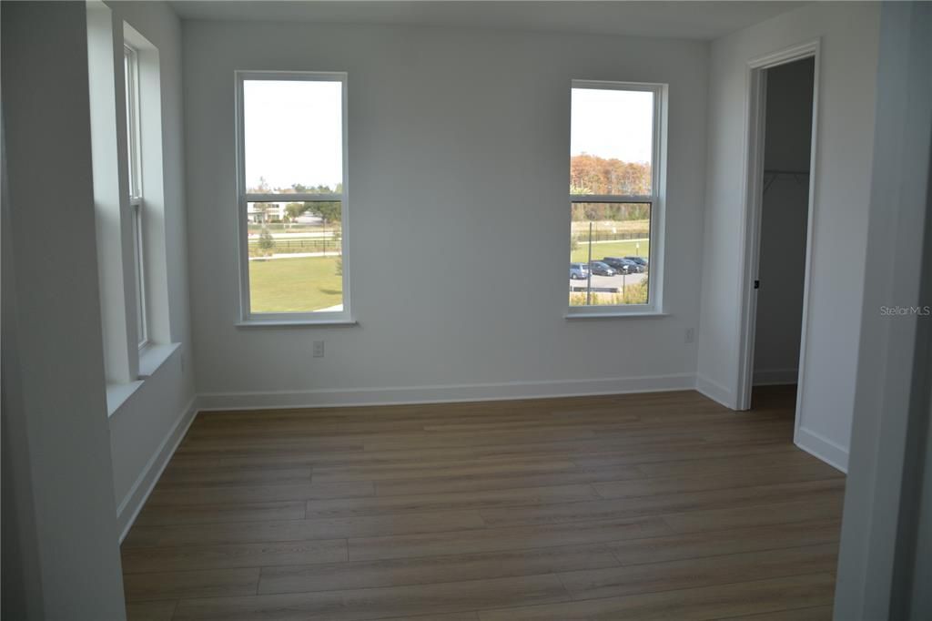 For Rent: $3,700 (3 beds, 3 baths, 1753 Square Feet)