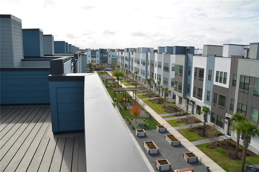 For Rent: $3,700 (3 beds, 3 baths, 1753 Square Feet)