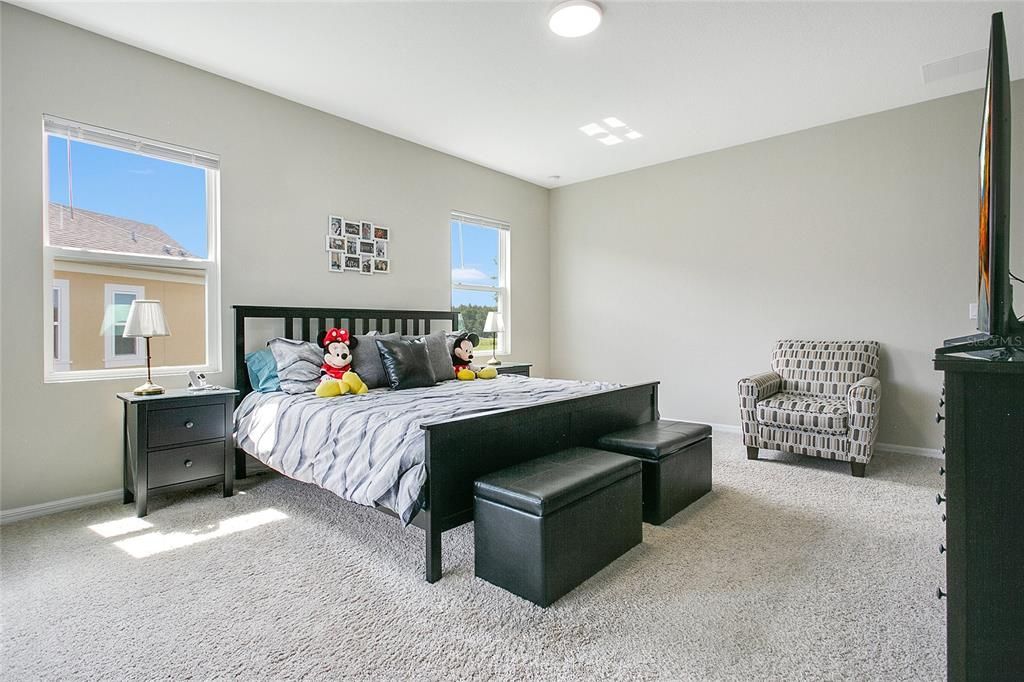 В аренду: $2,550 (3 спален, 2 ванн, 1944 Квадратных фут)