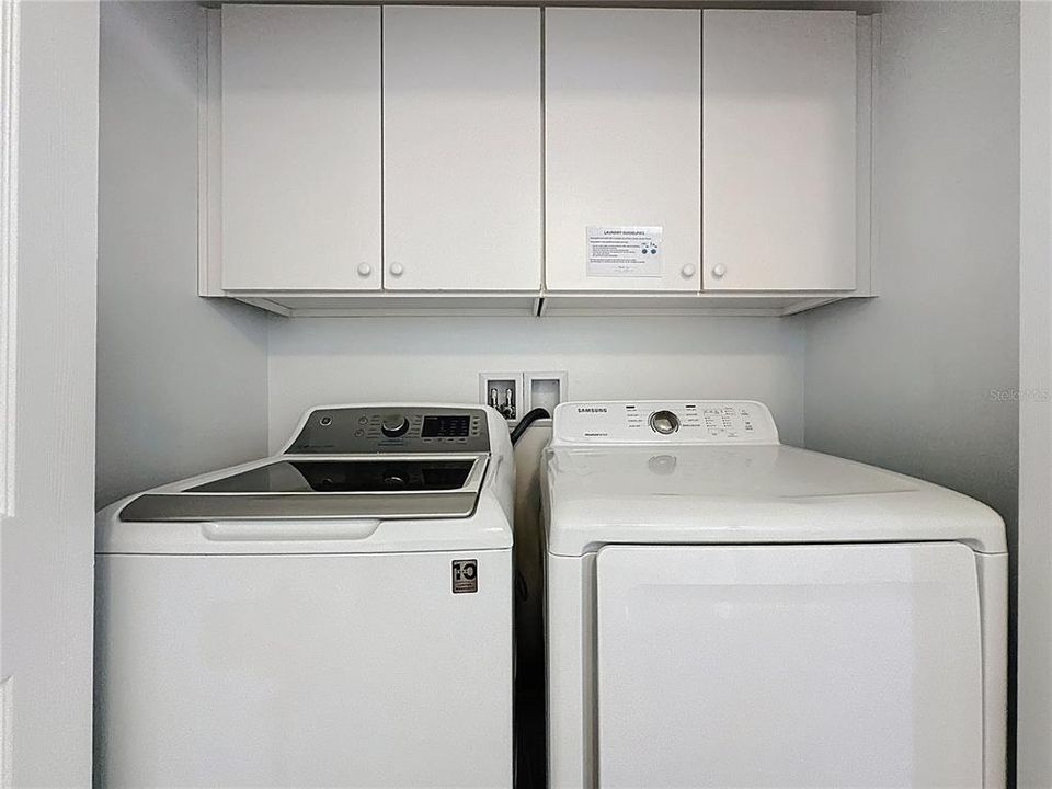 待售: $499,999 (6 贝兹, 4 浴室, 3579 平方英尺)