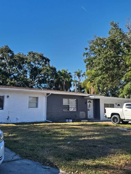 For Rent: $1,300 (1 beds, 1 baths, 500 Square Feet)