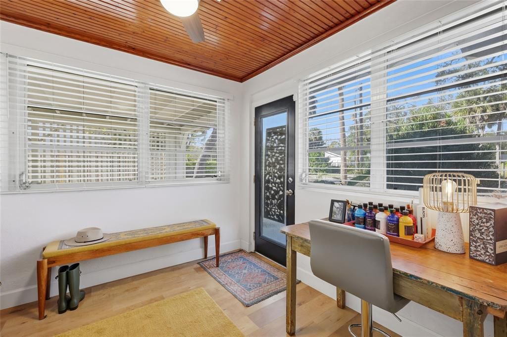 En Venta: $485,000 (2 camas, 1 baños, 870 Pies cuadrados)