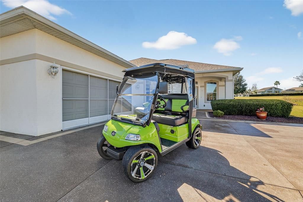 For Sale: $385,000 (3 beds, 2 baths, 1577 Square Feet)