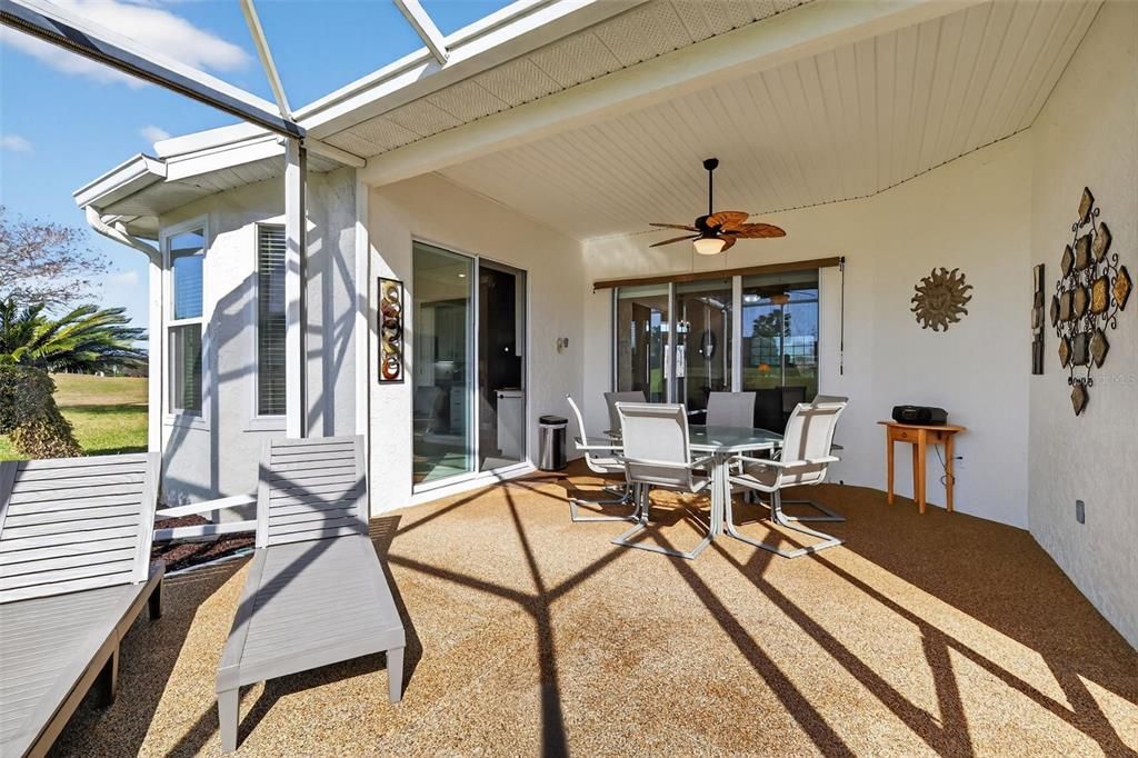 For Sale: $385,000 (3 beds, 2 baths, 1577 Square Feet)