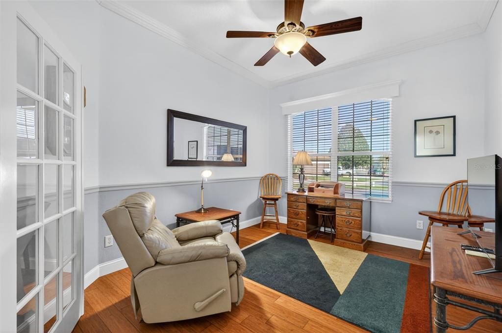For Sale: $385,000 (3 beds, 2 baths, 1577 Square Feet)