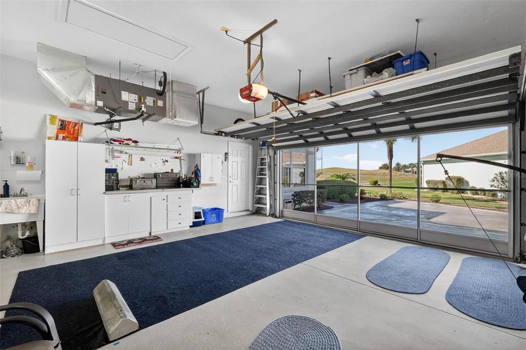 For Sale: $385,000 (3 beds, 2 baths, 1577 Square Feet)