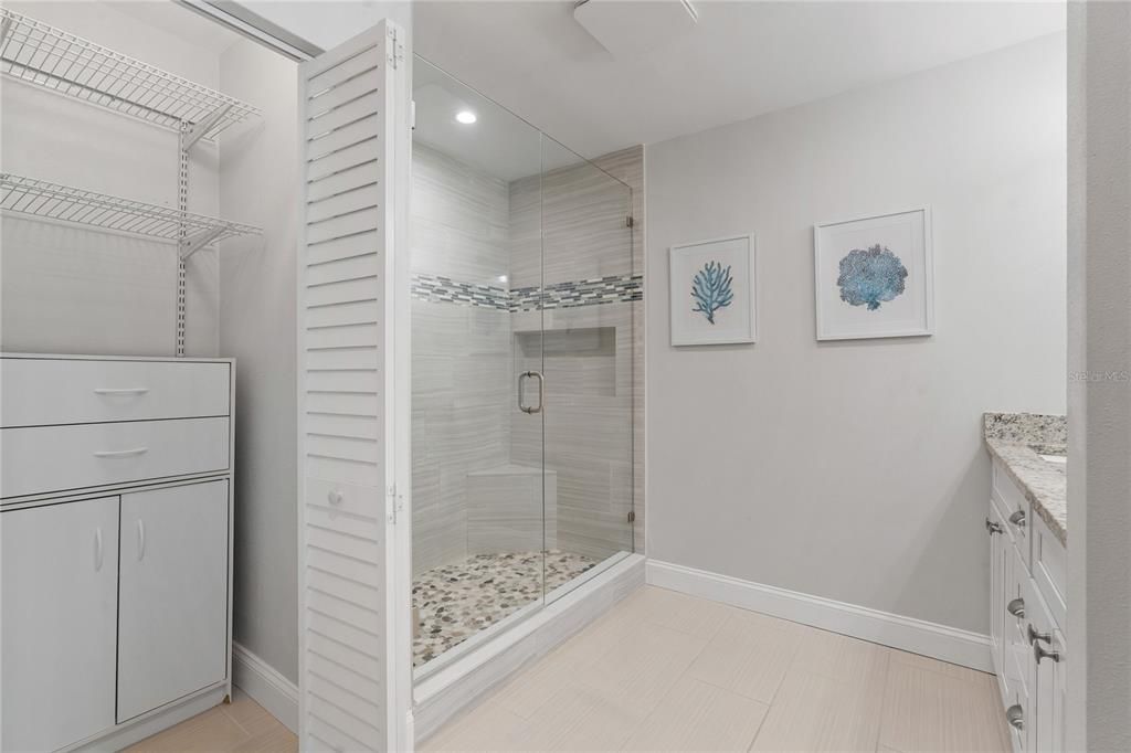 For Sale: $629,000 (3 beds, 3 baths, 2010 Square Feet)