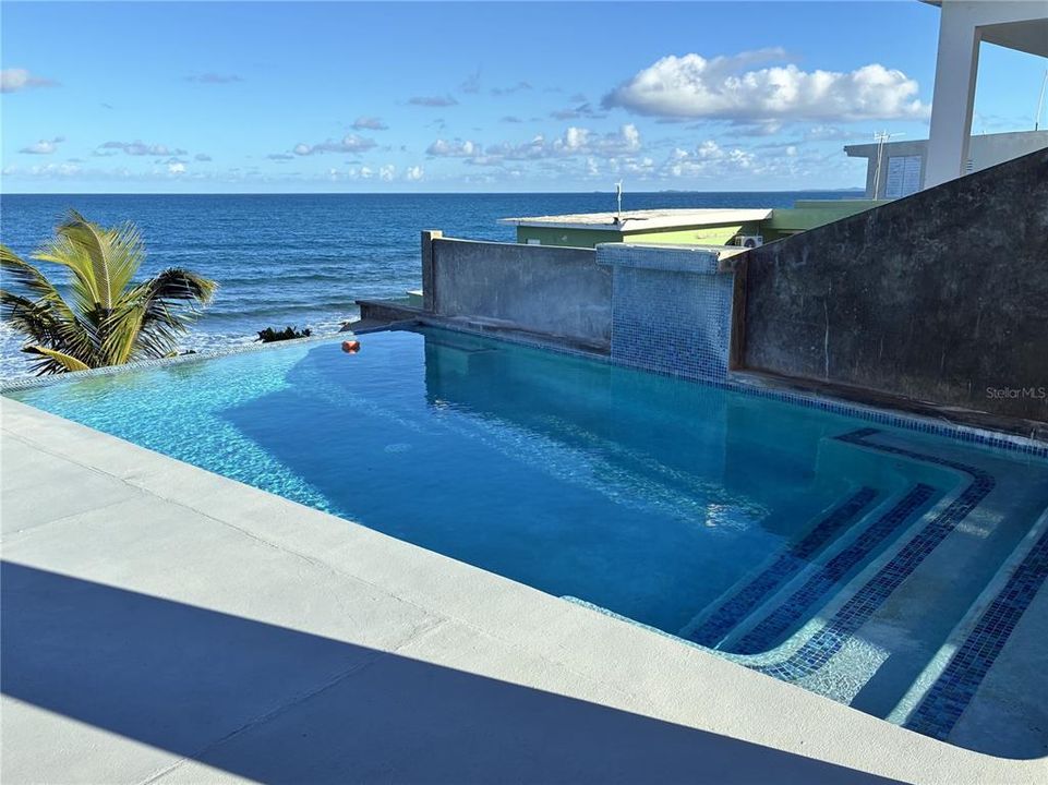 En Venta: $1,600,000 (5 camas, 5 baños, 4298 Pies cuadrados)