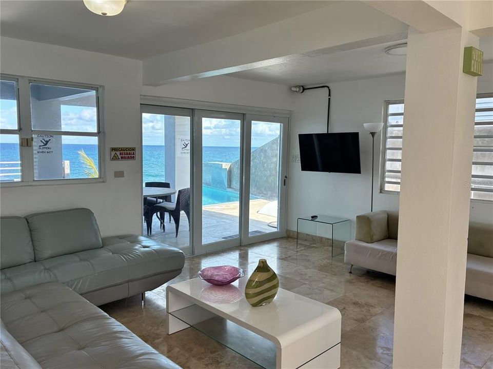 En Venta: $1,600,000 (5 camas, 5 baños, 4298 Pies cuadrados)