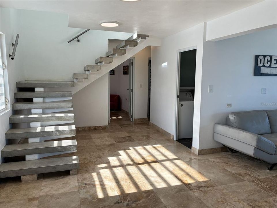 En Venta: $1,600,000 (5 camas, 5 baños, 4298 Pies cuadrados)