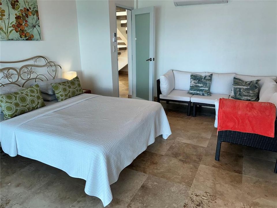 En Venta: $1,600,000 (5 camas, 5 baños, 4298 Pies cuadrados)