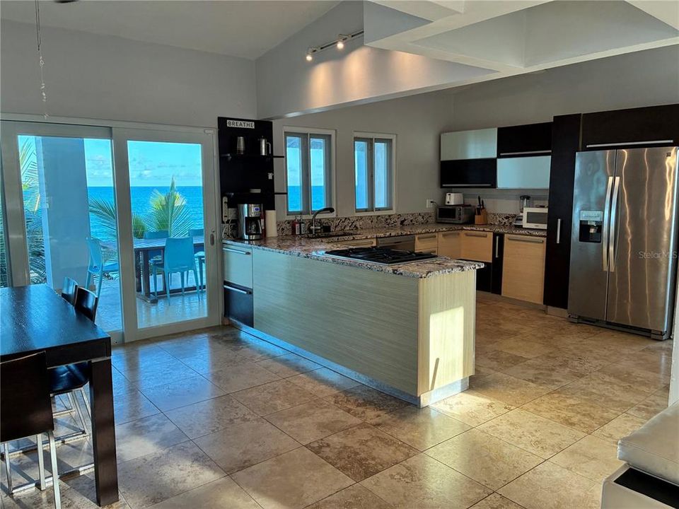 En Venta: $1,600,000 (5 camas, 5 baños, 4298 Pies cuadrados)