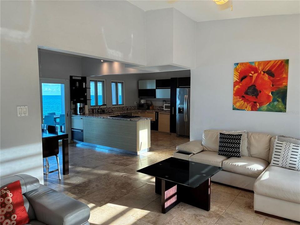 En Venta: $1,600,000 (5 camas, 5 baños, 4298 Pies cuadrados)
