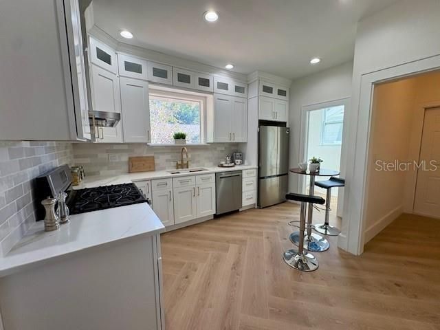 En Venta: $664,900 (3 camas, 1 baños, 1468 Pies cuadrados)