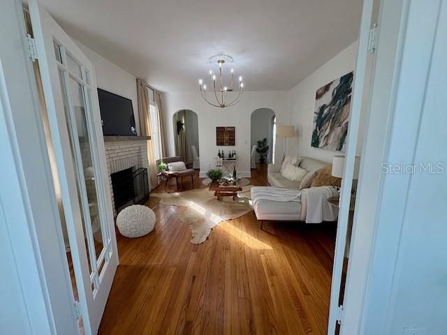 En Venta: $664,900 (3 camas, 1 baños, 1468 Pies cuadrados)