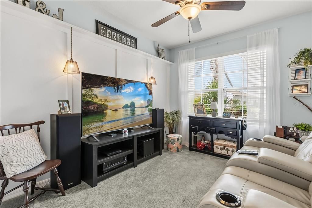 For Sale: $365,000 (3 beds, 2 baths, 1515 Square Feet)