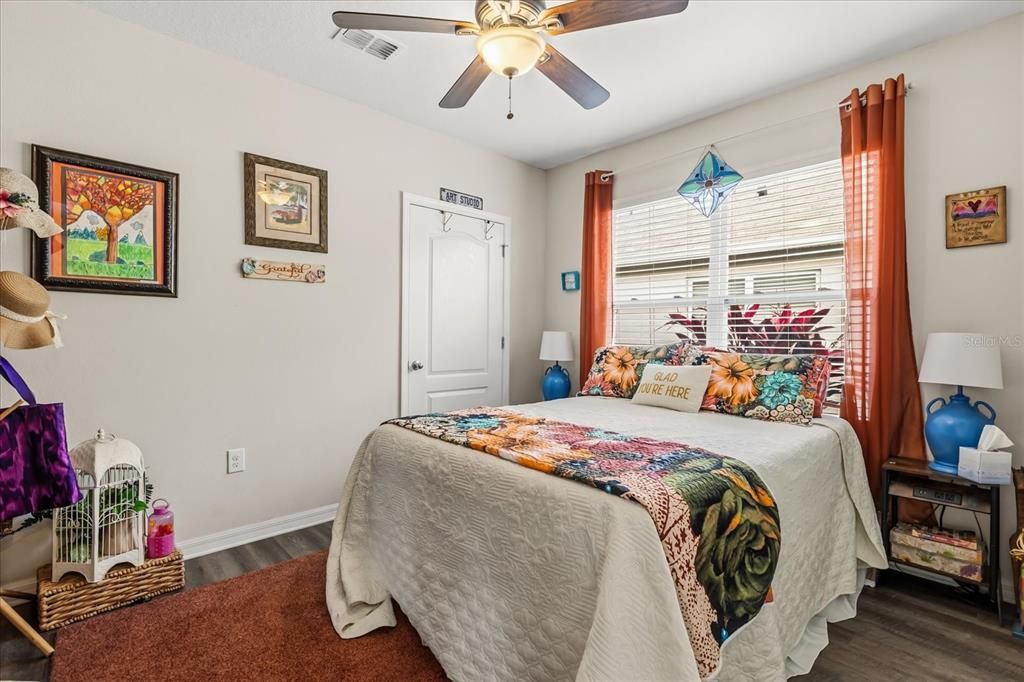 For Sale: $365,000 (3 beds, 2 baths, 1515 Square Feet)