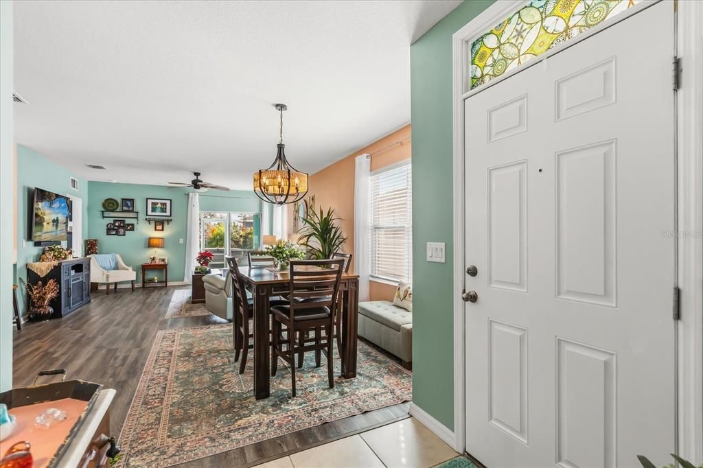 For Sale: $365,000 (3 beds, 2 baths, 1515 Square Feet)