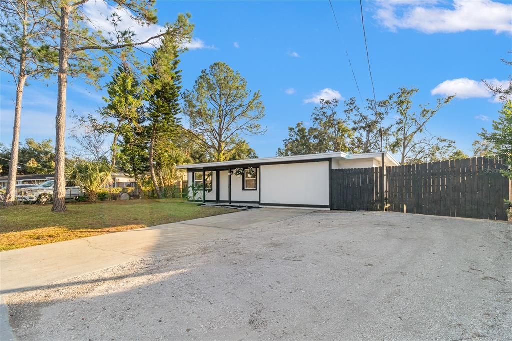 На продажу: $375,000 (3 спален, 3 ванн, 1347 Квадратных фут)