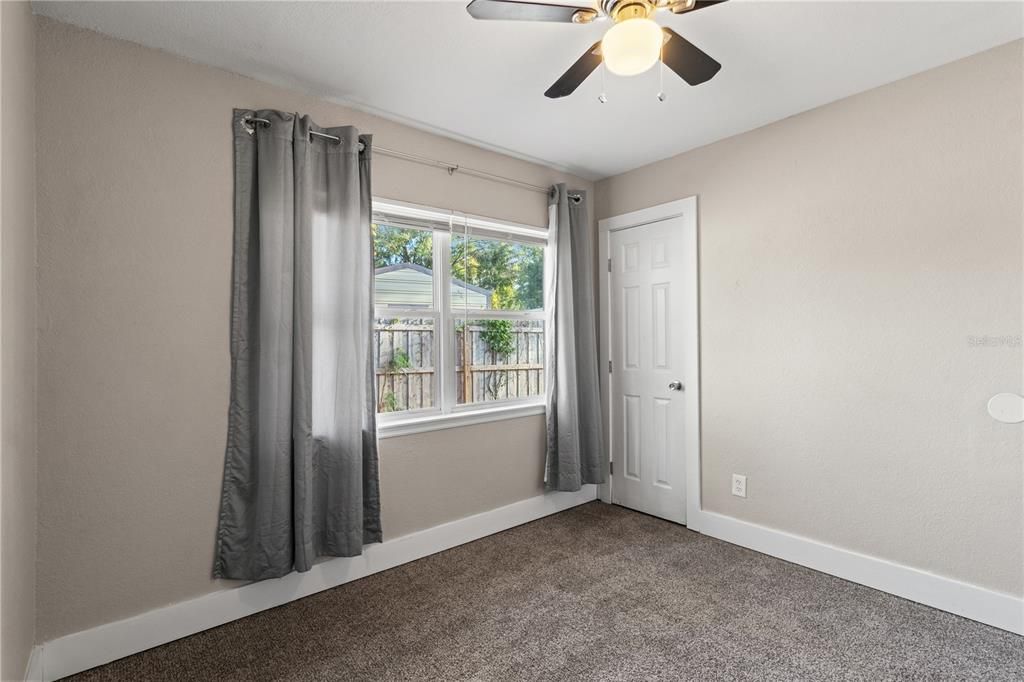 На продажу: $375,000 (3 спален, 3 ванн, 1347 Квадратных фут)