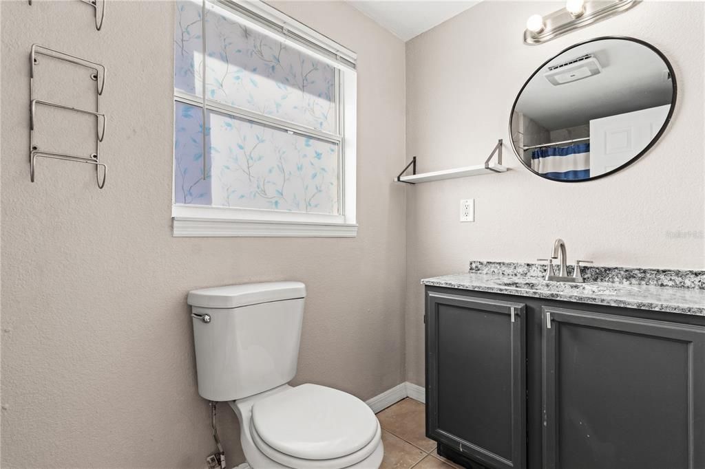 На продажу: $375,000 (3 спален, 3 ванн, 1347 Квадратных фут)