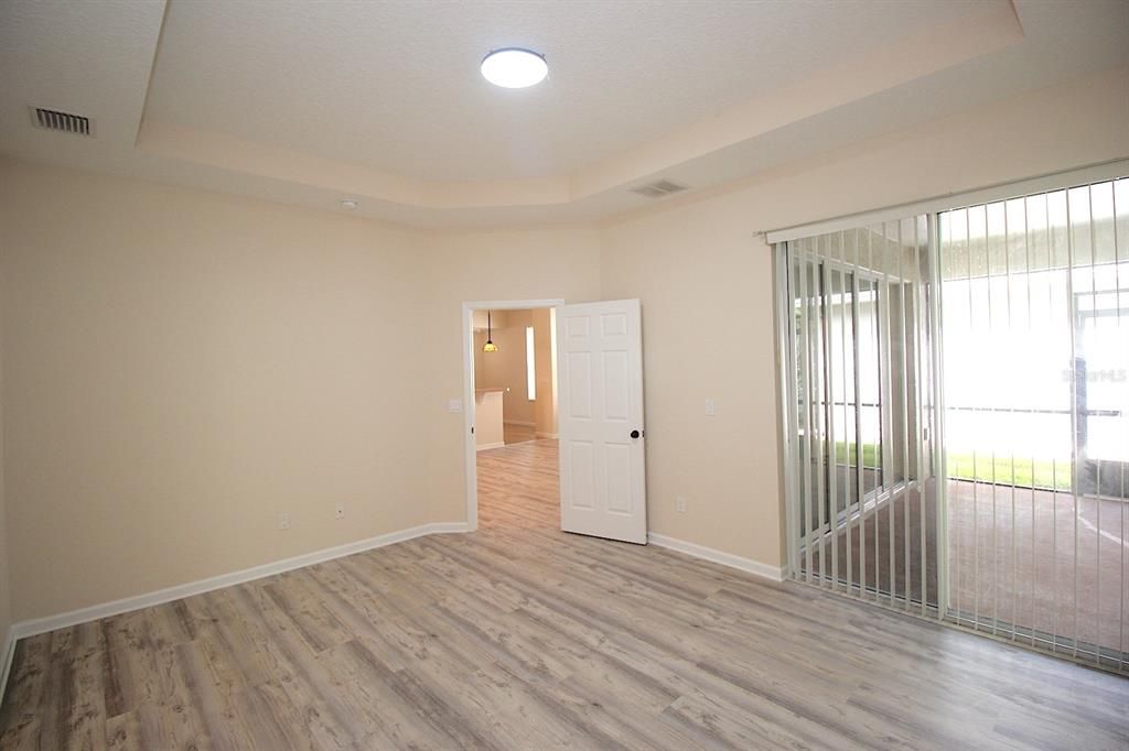 В аренду: $2,285 (3 спален, 3 ванн, 2223 Квадратных фут)