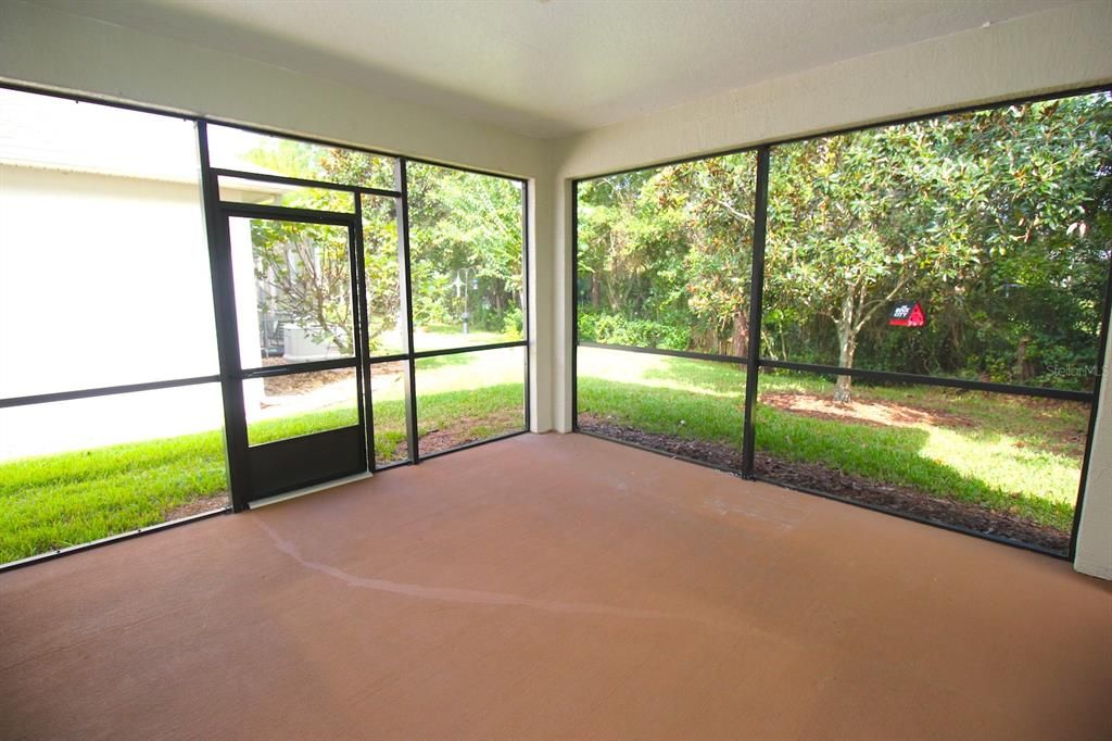 В аренду: $2,285 (3 спален, 3 ванн, 2223 Квадратных фут)