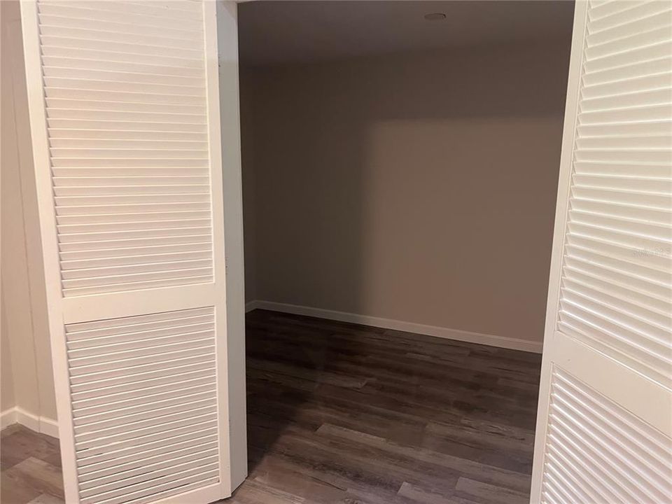 出租: $1,980 (3 贝兹, 2 浴室, 920 平方英尺)