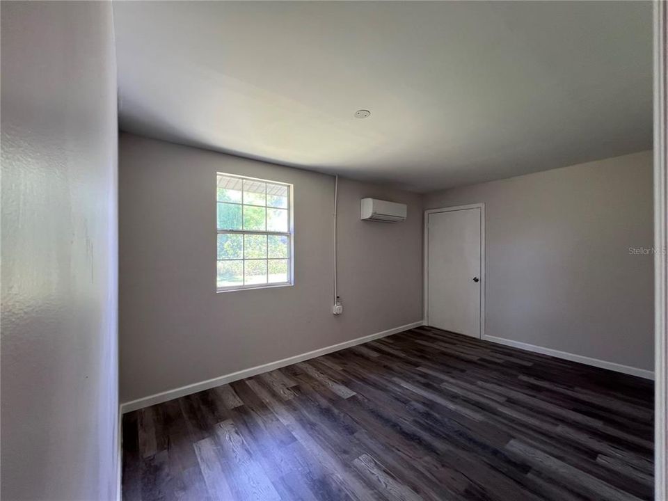 出租: $1,980 (3 贝兹, 2 浴室, 920 平方英尺)