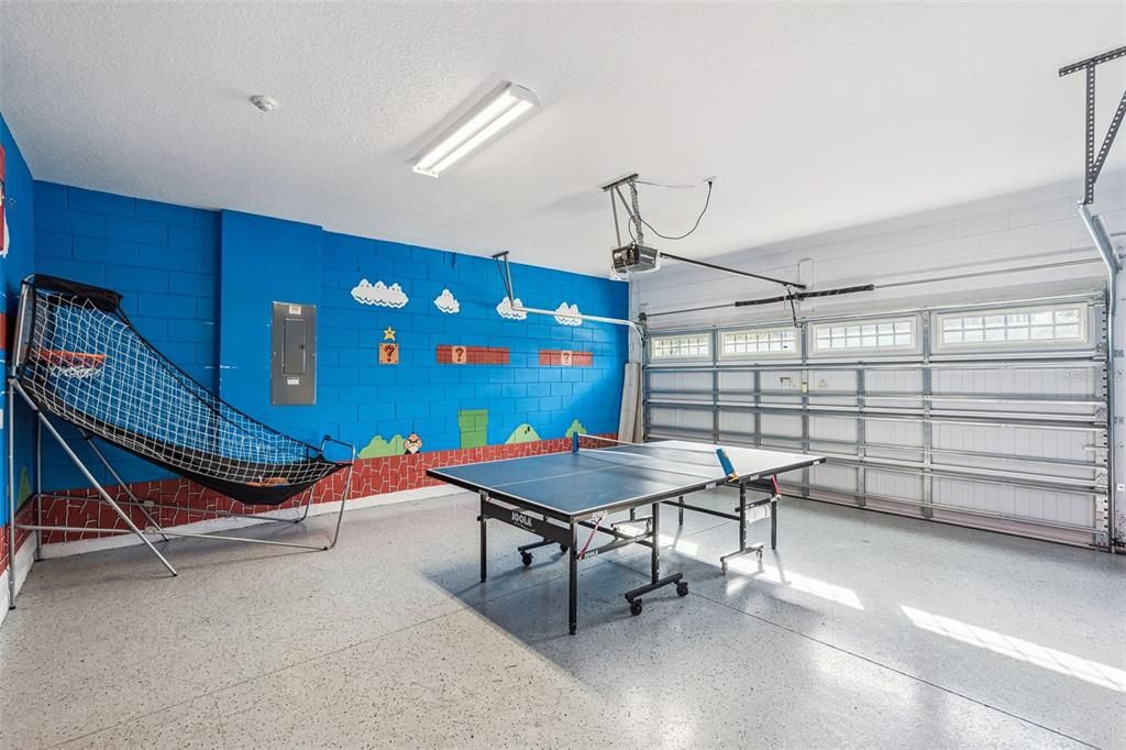 For Sale: $849,900 (8 beds, 6 baths, 3609 Square Feet)