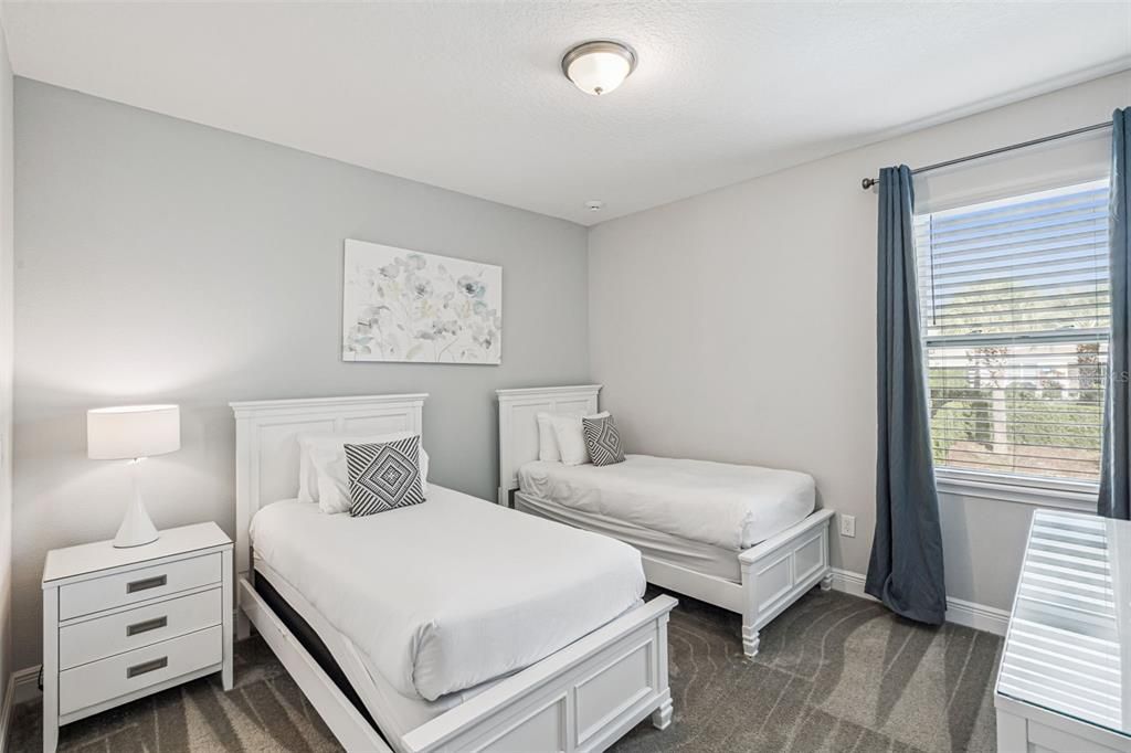 For Sale: $849,900 (8 beds, 6 baths, 3609 Square Feet)