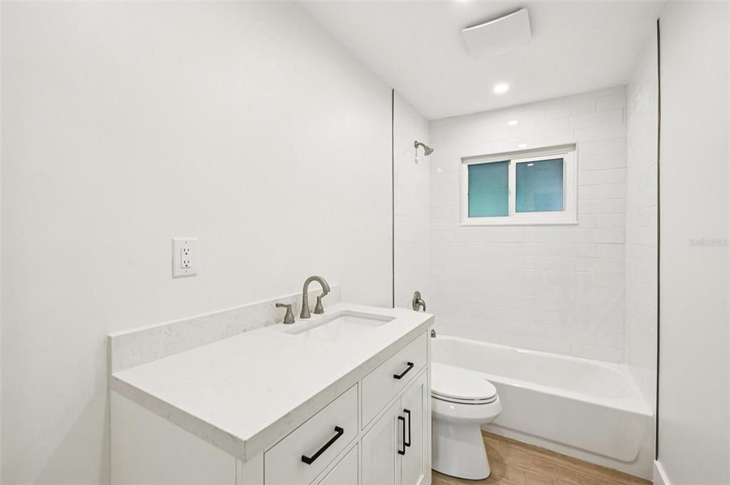 На продажу: $490,000 (3 спален, 2 ванн, 1530 Квадратных фут)