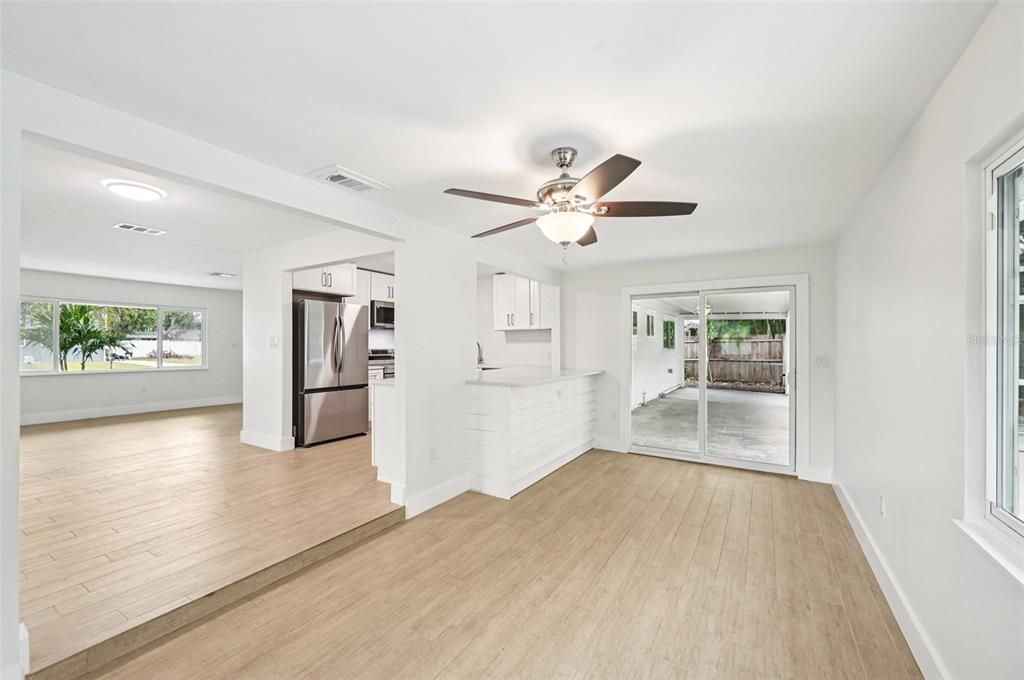 На продажу: $490,000 (3 спален, 2 ванн, 1530 Квадратных фут)